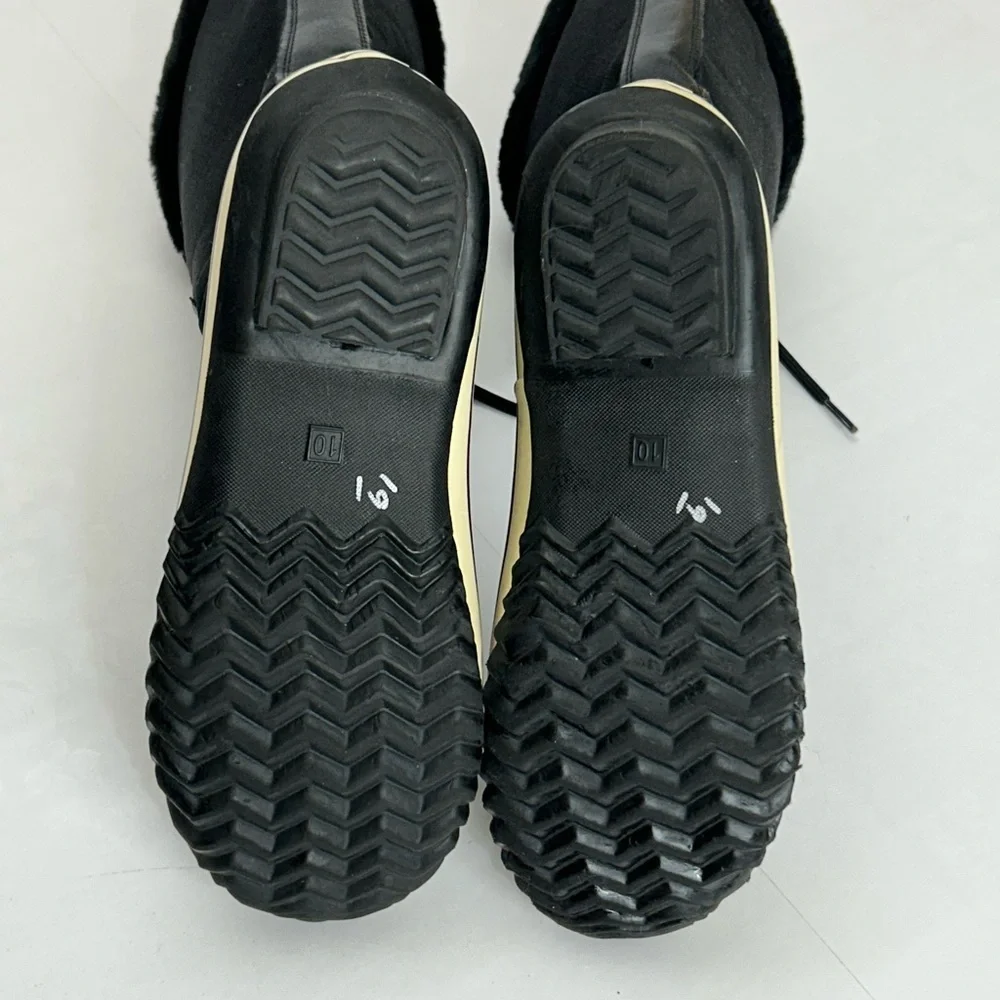 Women's Black Winter Boots
